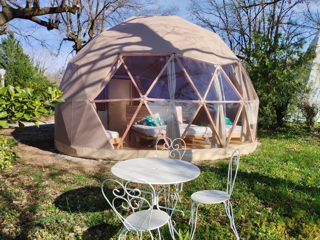Dome geodesique camping Domaine de Senaud