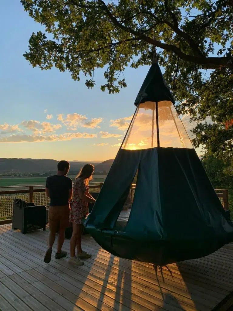 Tente suspendue Camping Domaine de Senaud